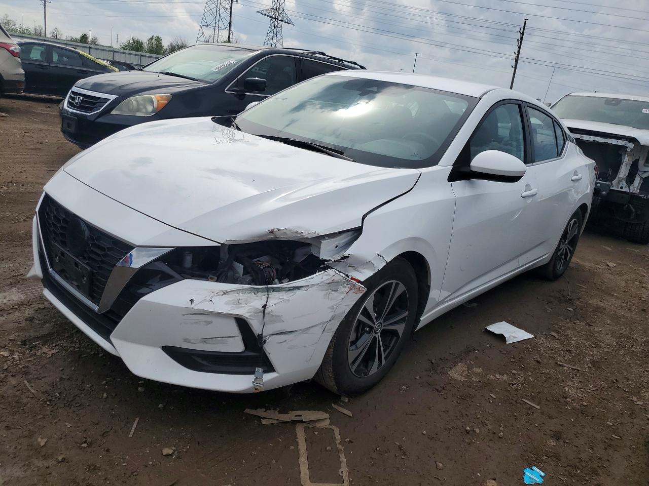 Salvage Nissan Sentra Image