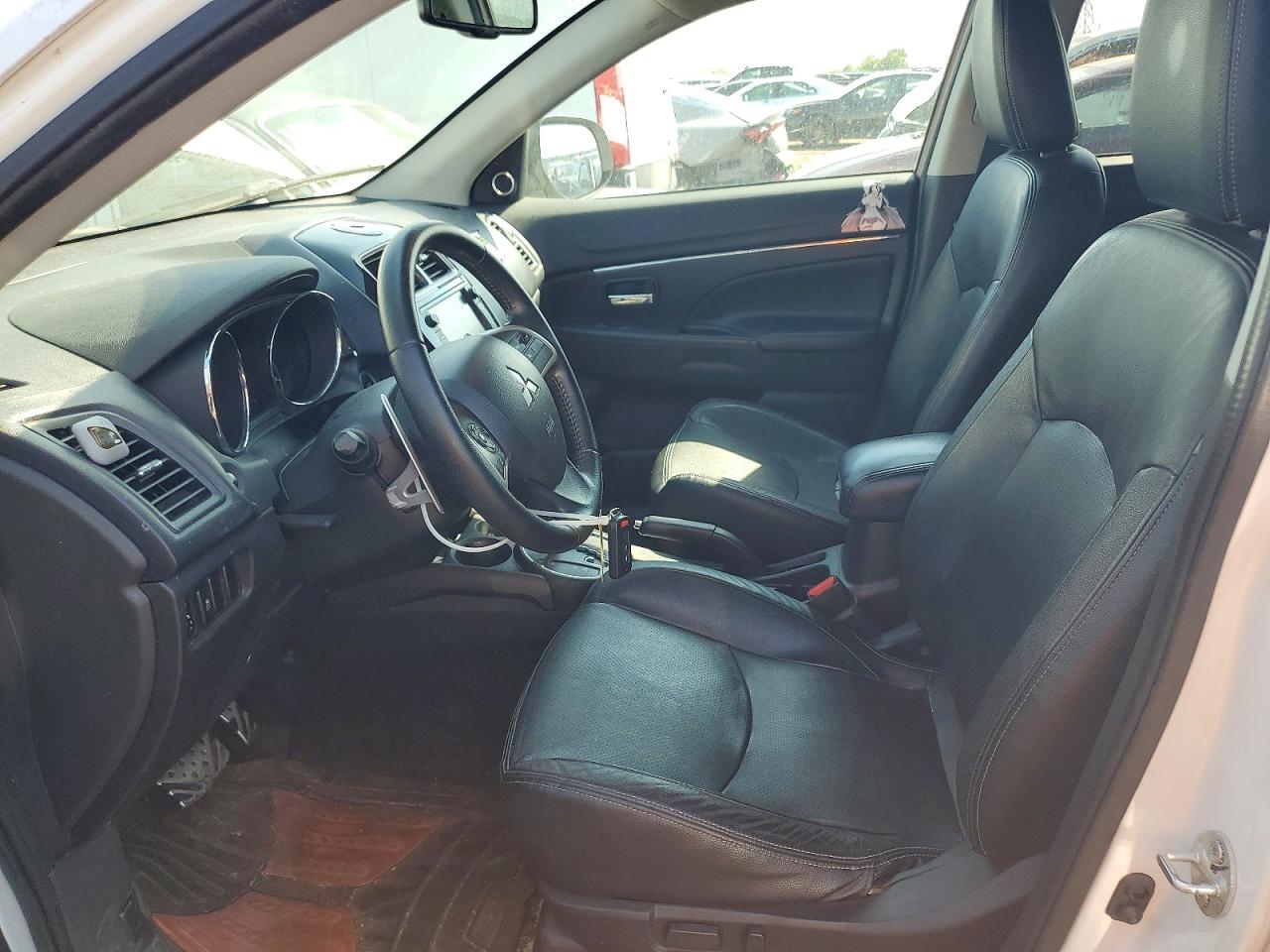 Mitsubishi Outlander Se