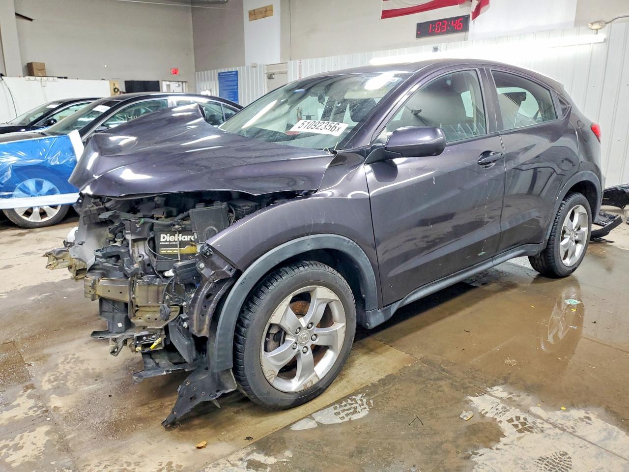 Salvage Honda HR-V Image