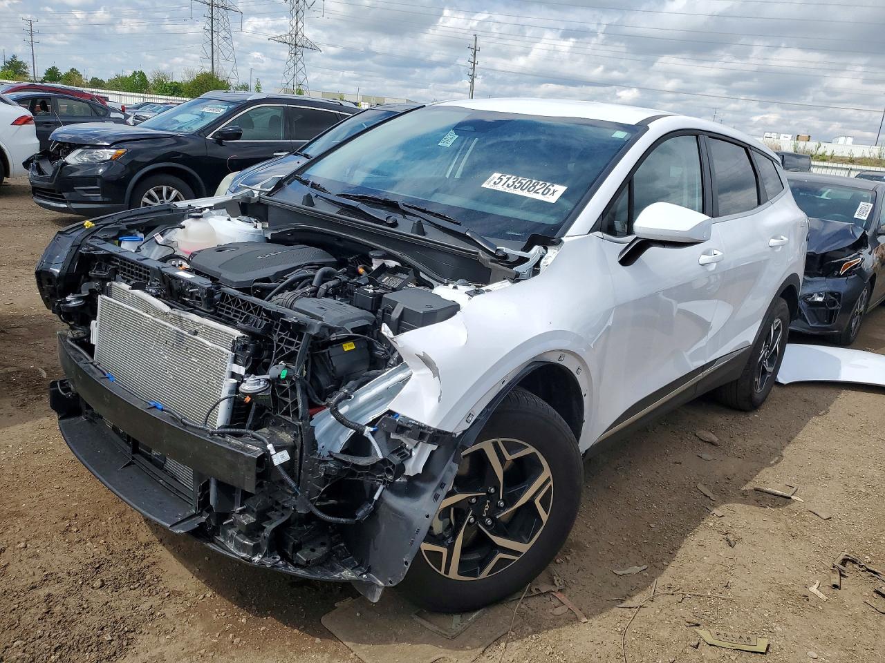 Salvage Kia Sportage Image