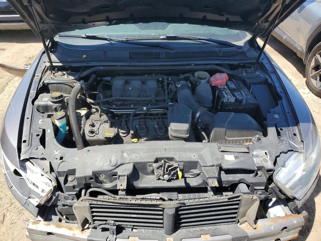 Ford Taurus Sel