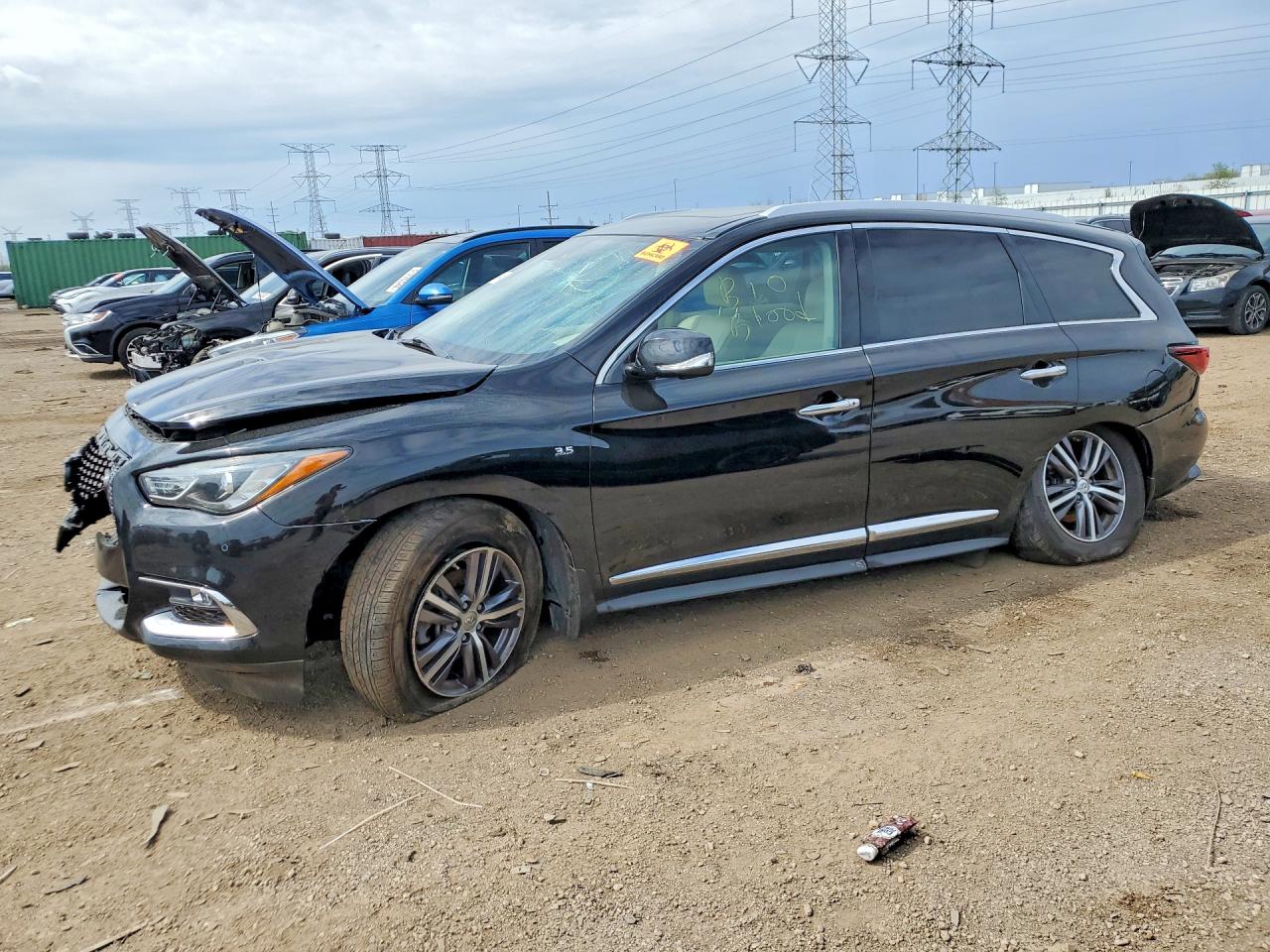 Salvage INFINITI Qx Image