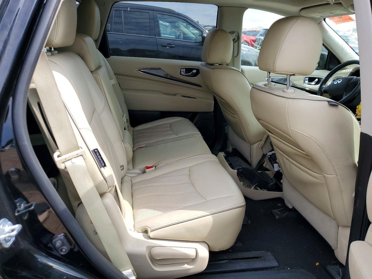 INFINITI Qx Base