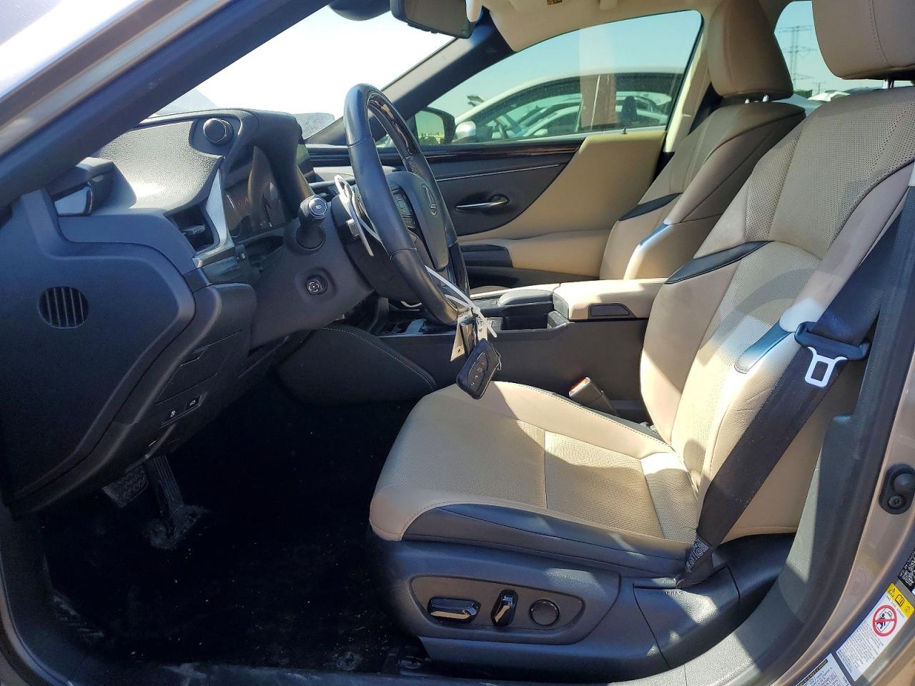 Lexus Es 300h