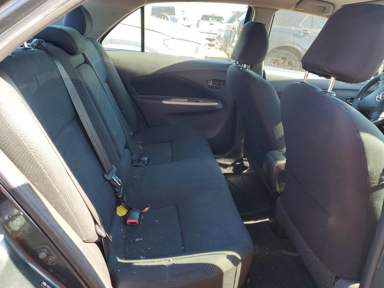 Toyota Yaris Base