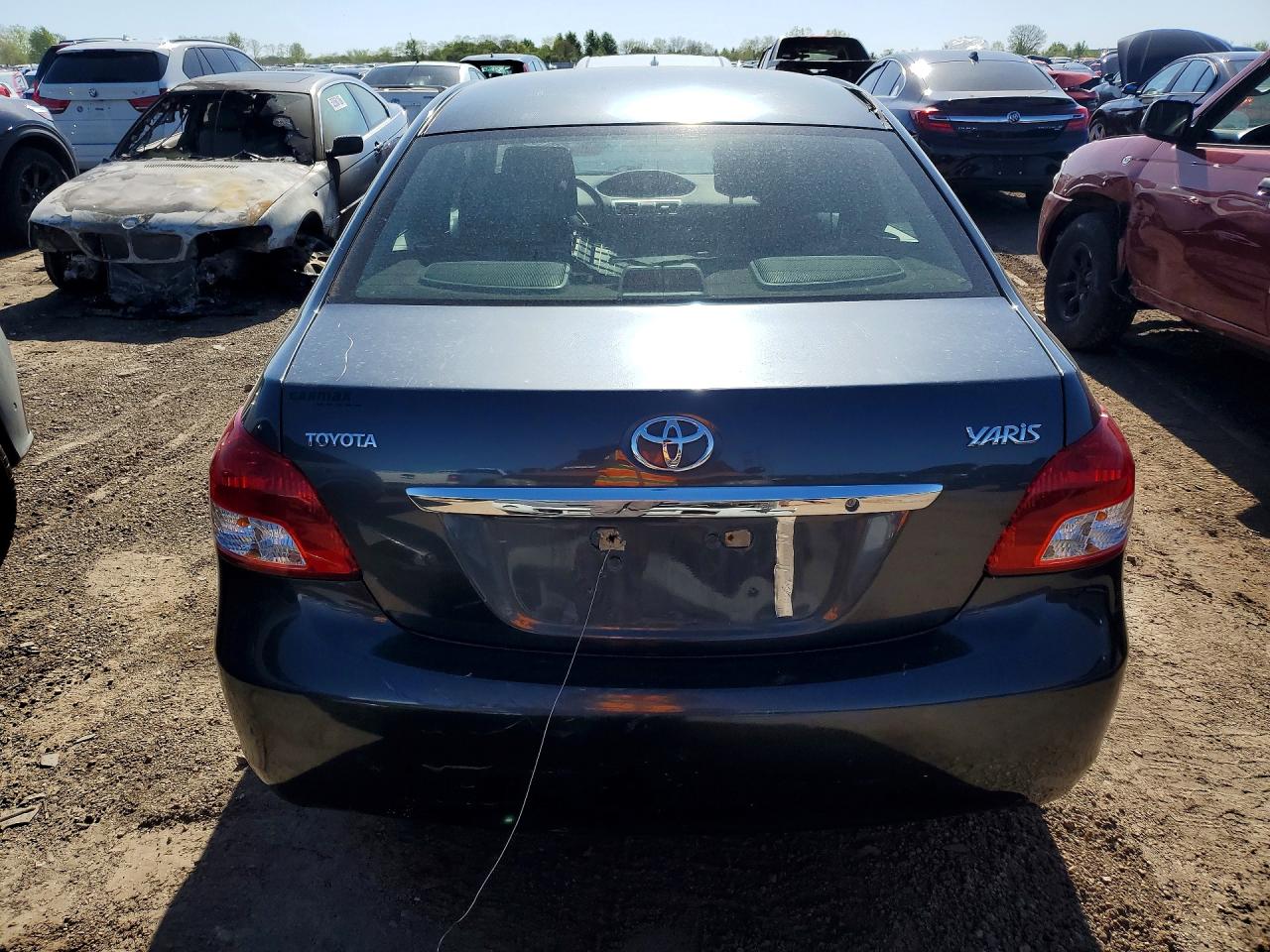 Toyota Yaris Base