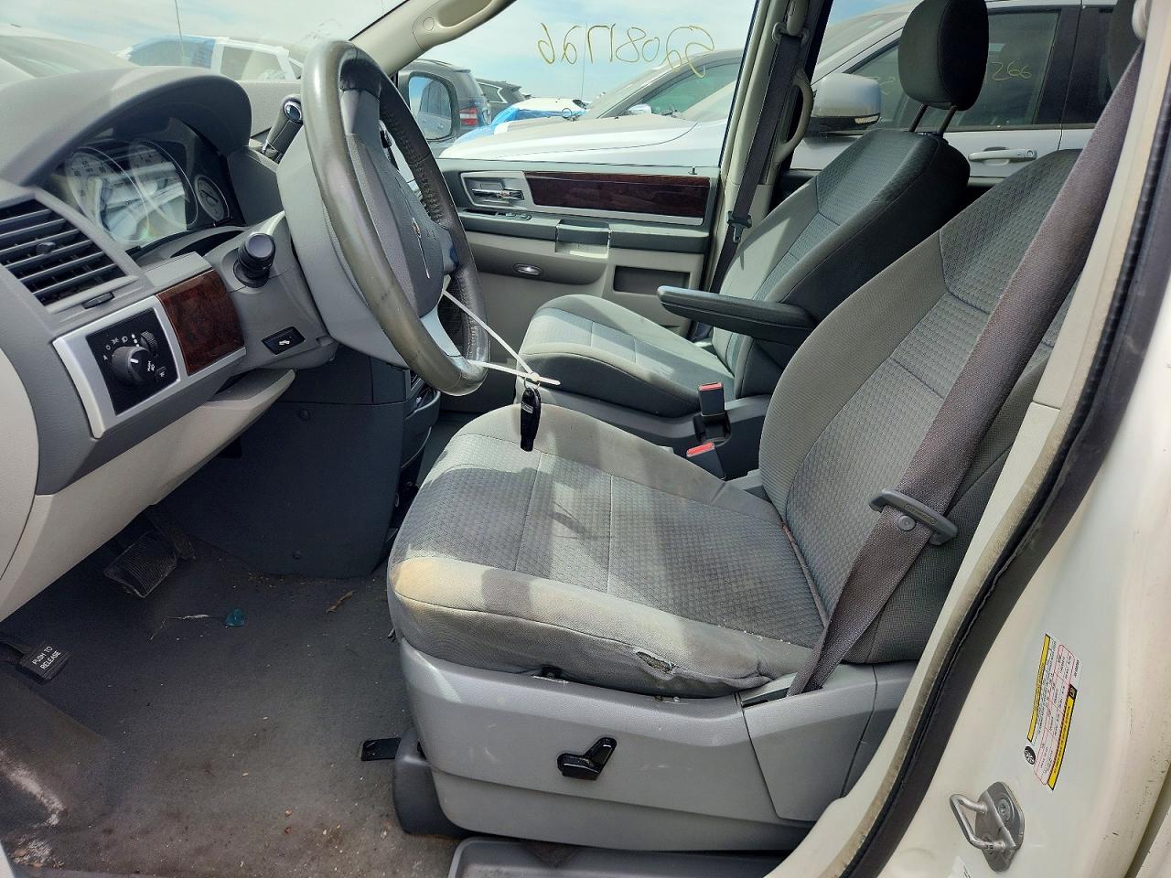 Chrysler Minivan Touring