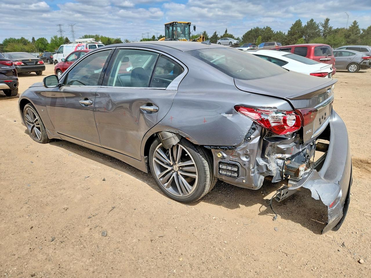 INFINITI Q50 Sport