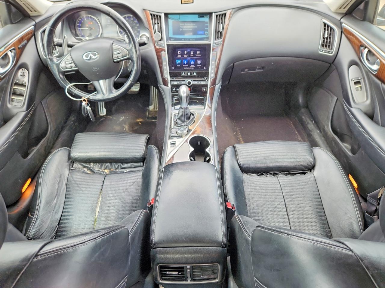 INFINITI Q50 Sport
