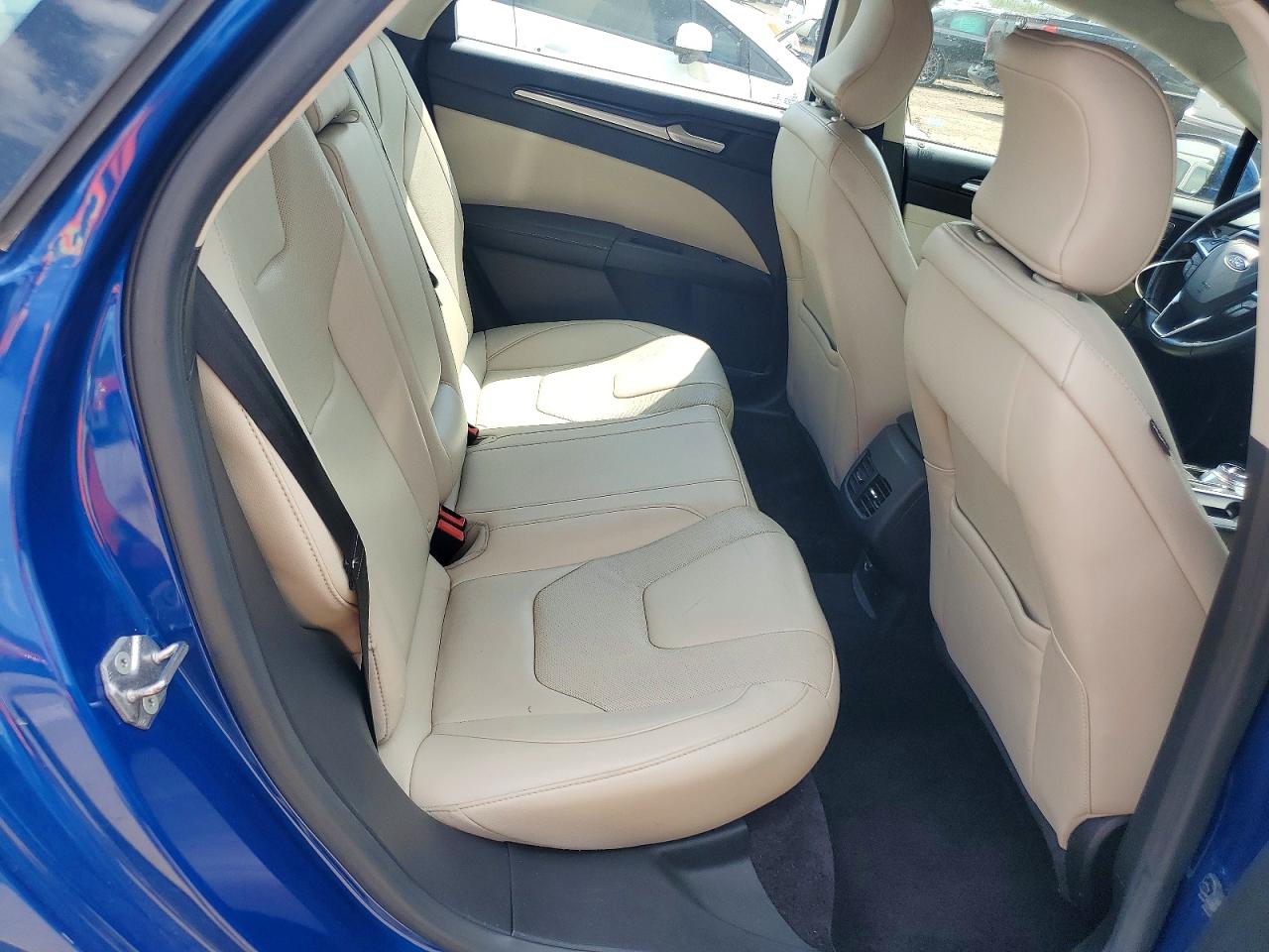 Ford Fusion Titanium Phev