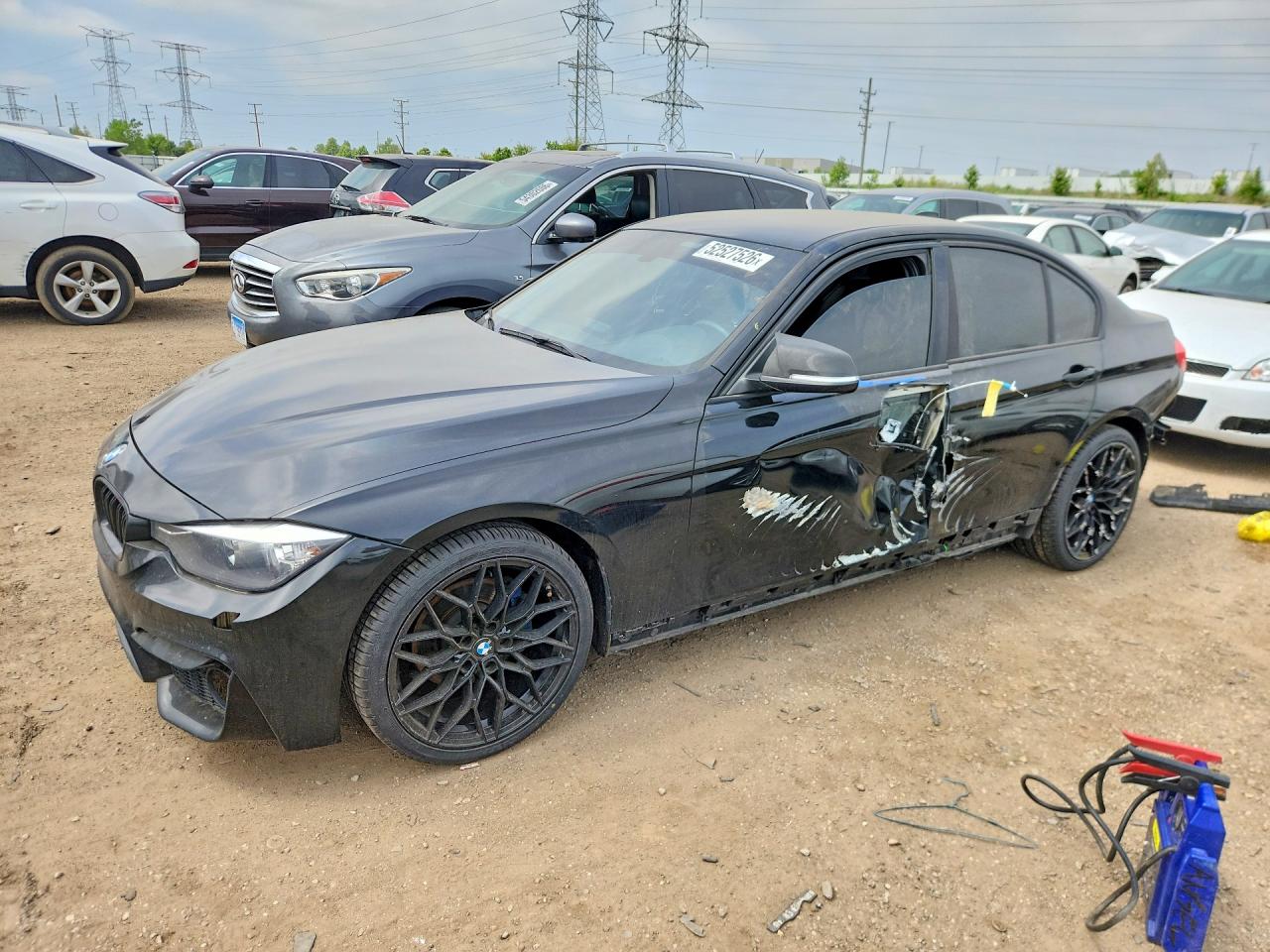 Salvage BMW 3 Series Image