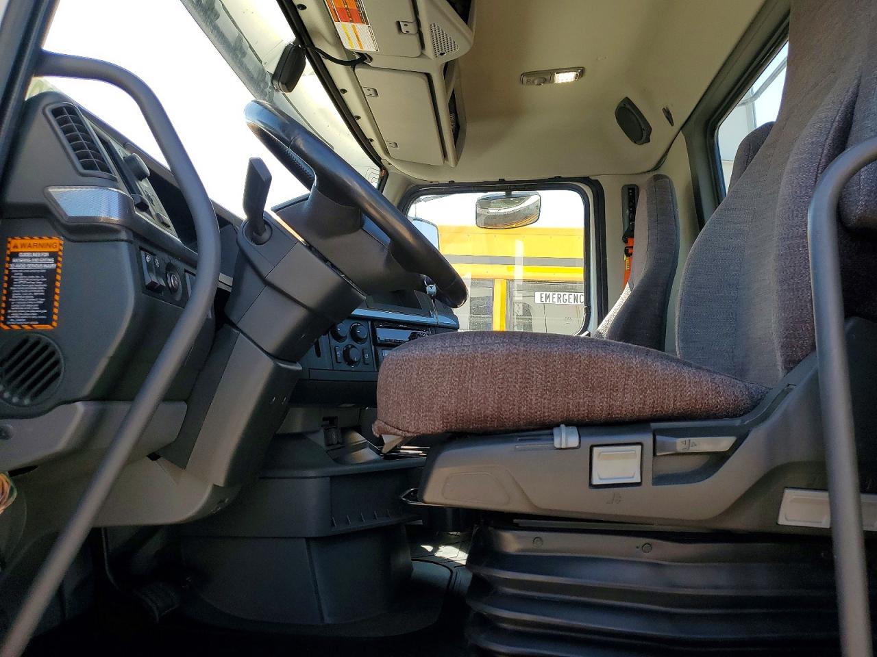 Volvo 740