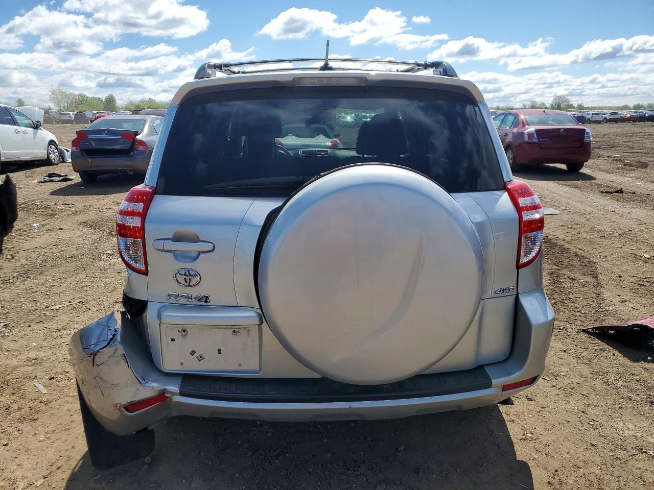 Toyota RAV4 Base