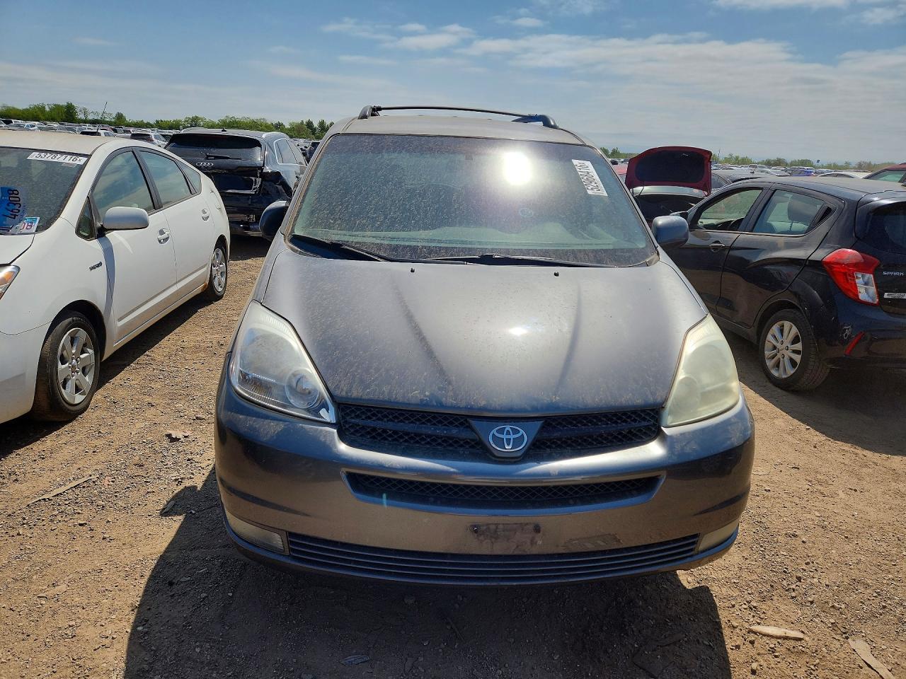 Toyota Sienna Xle 7 Passenger