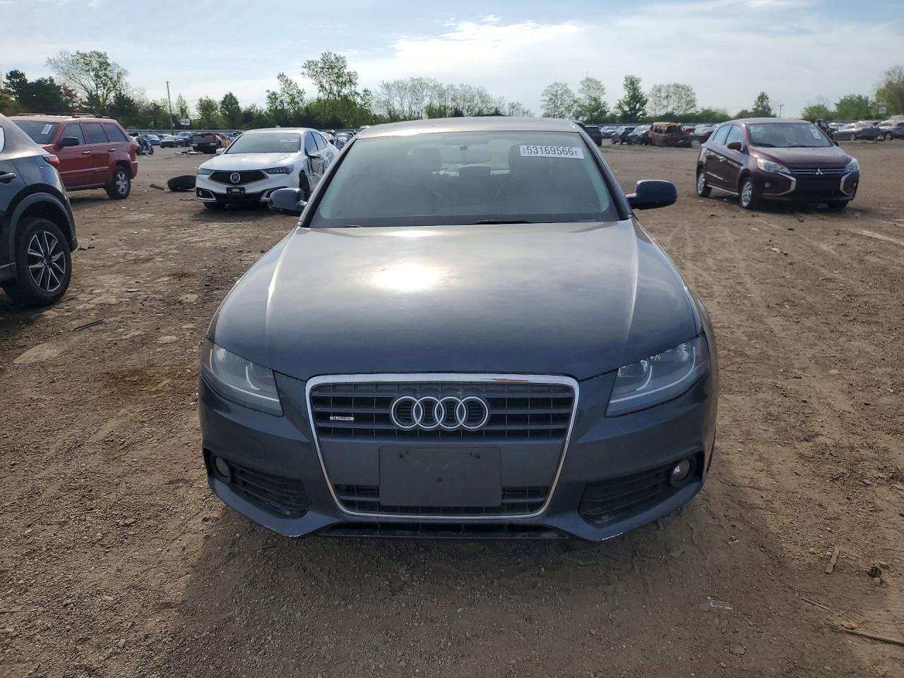 Audi A4 Premium