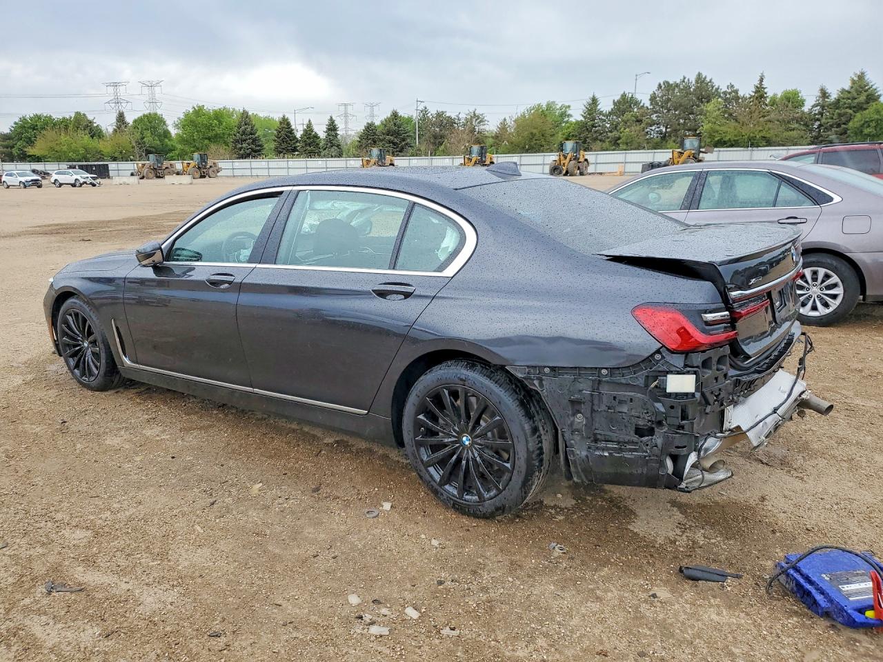 BMW 7 Series Xi