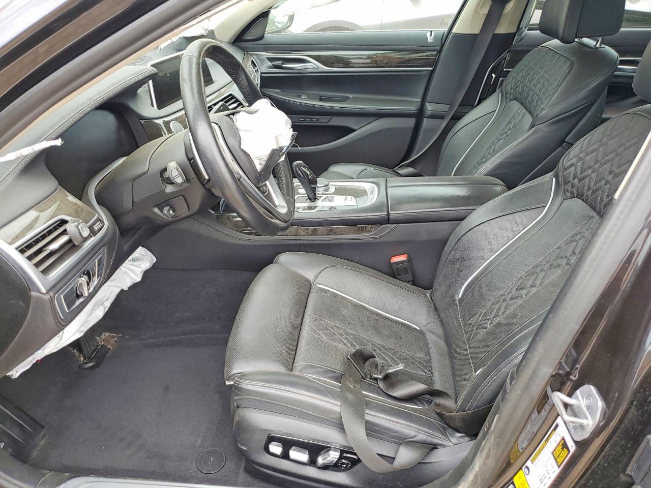 BMW 7 Series Xi