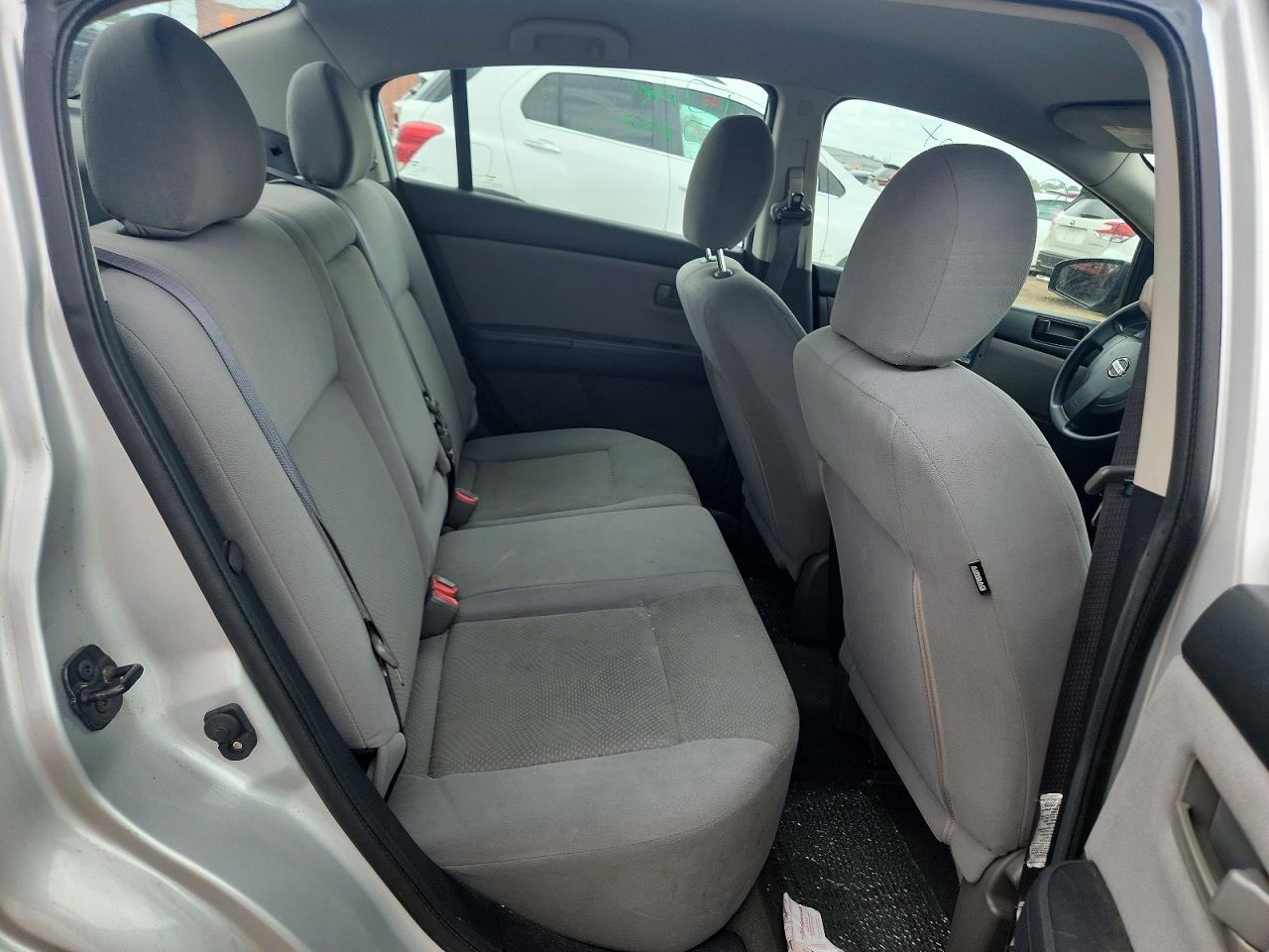 Nissan Sentra 2.0