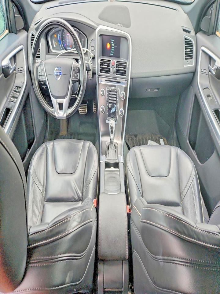 Volvo XC60 T6 R-design