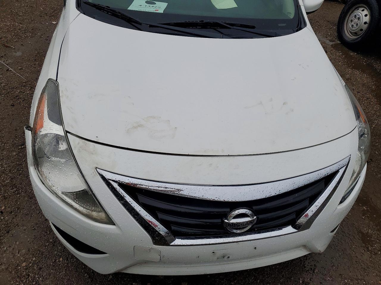 Nissan Versa Sv