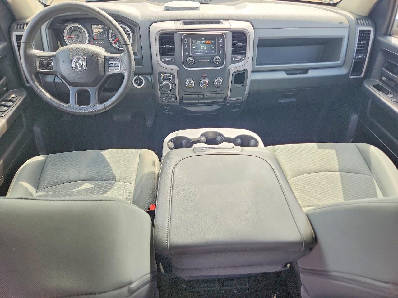 Ram 1500 St