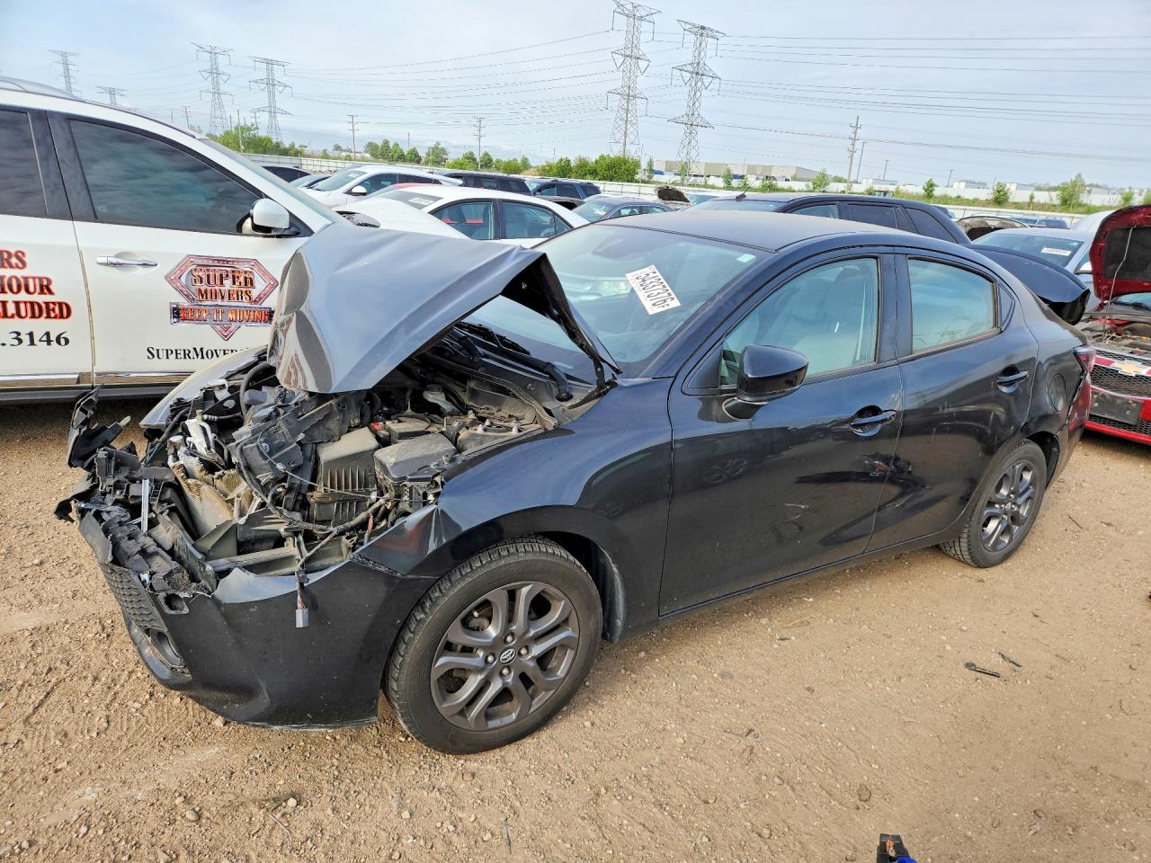 Salvage Toyota Yaris Image