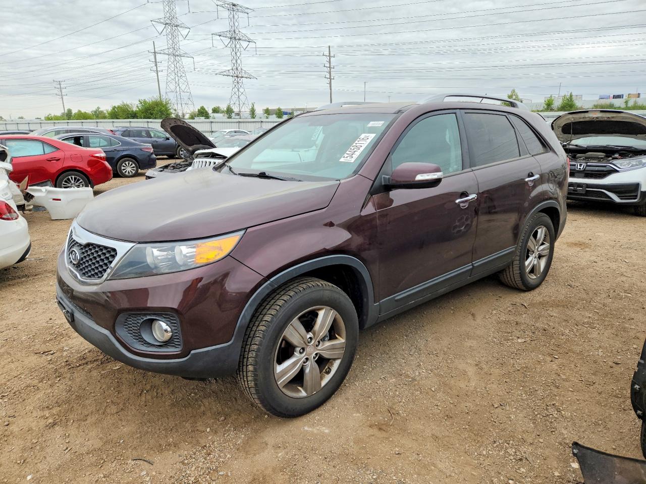 Salvage Kia Sorento Image