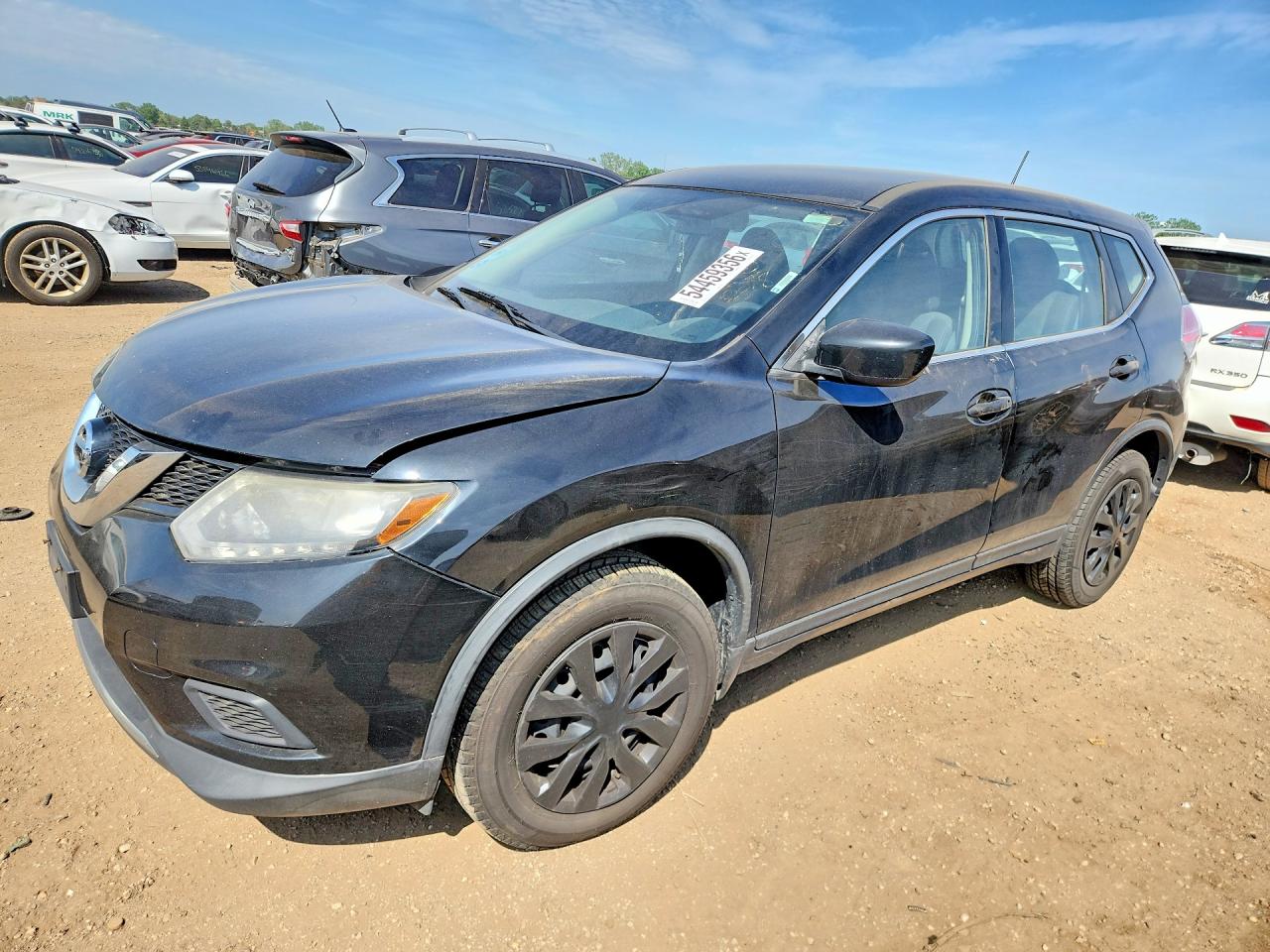 Salvage Nissan Rogue Image