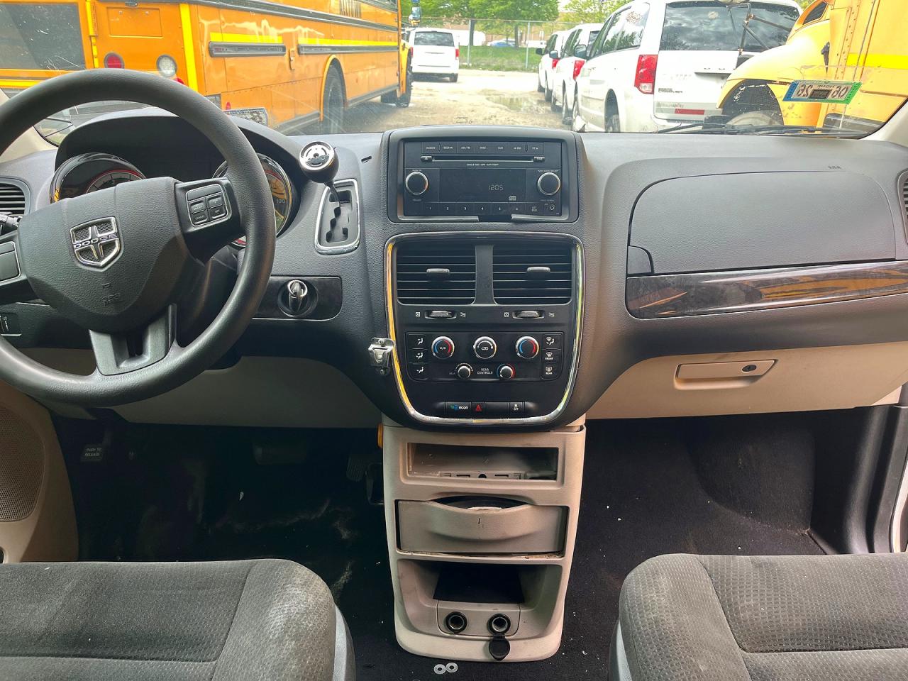 Dodge Caravan Se