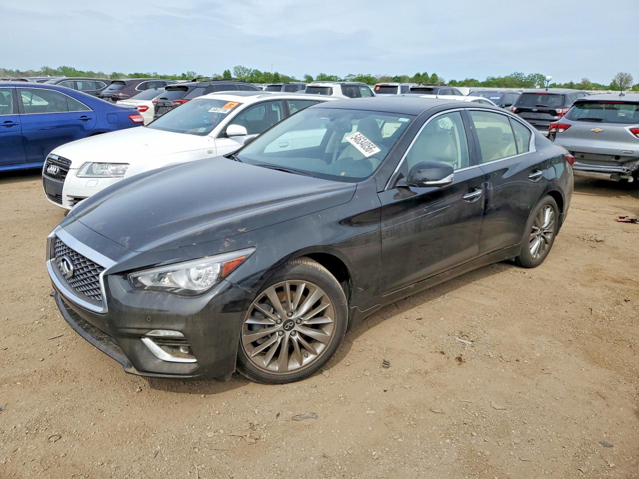 Salvage INFINITI Q50 Image
