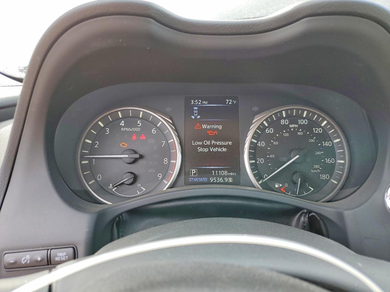 INFINITI Q50 Luxe