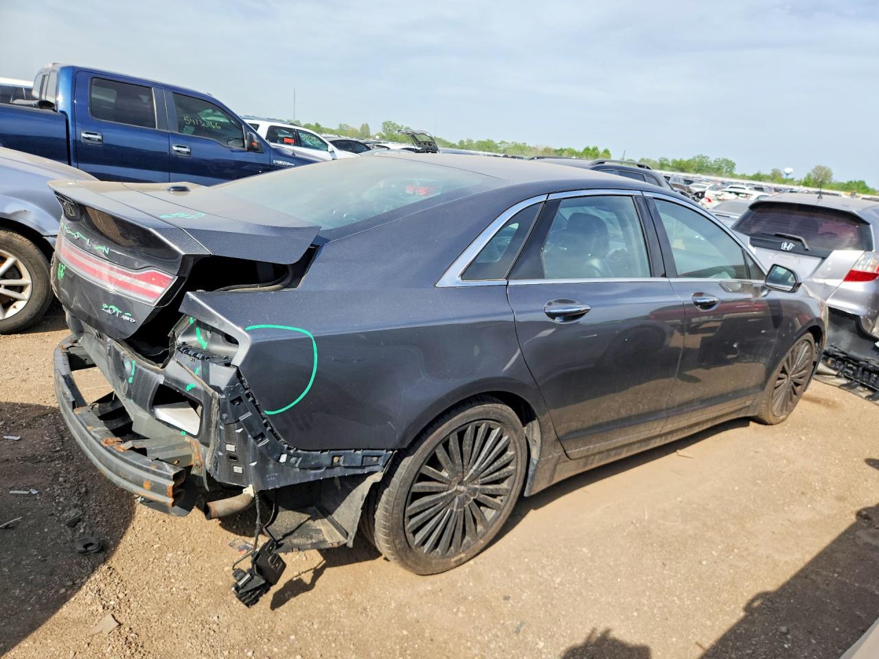 Lincoln MKZ Reserve