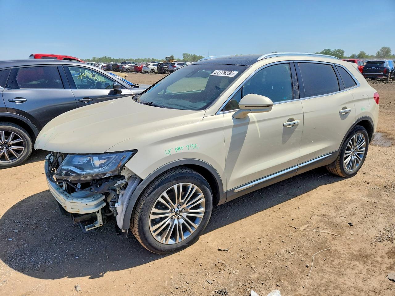 Salvage Lincoln MKX Image