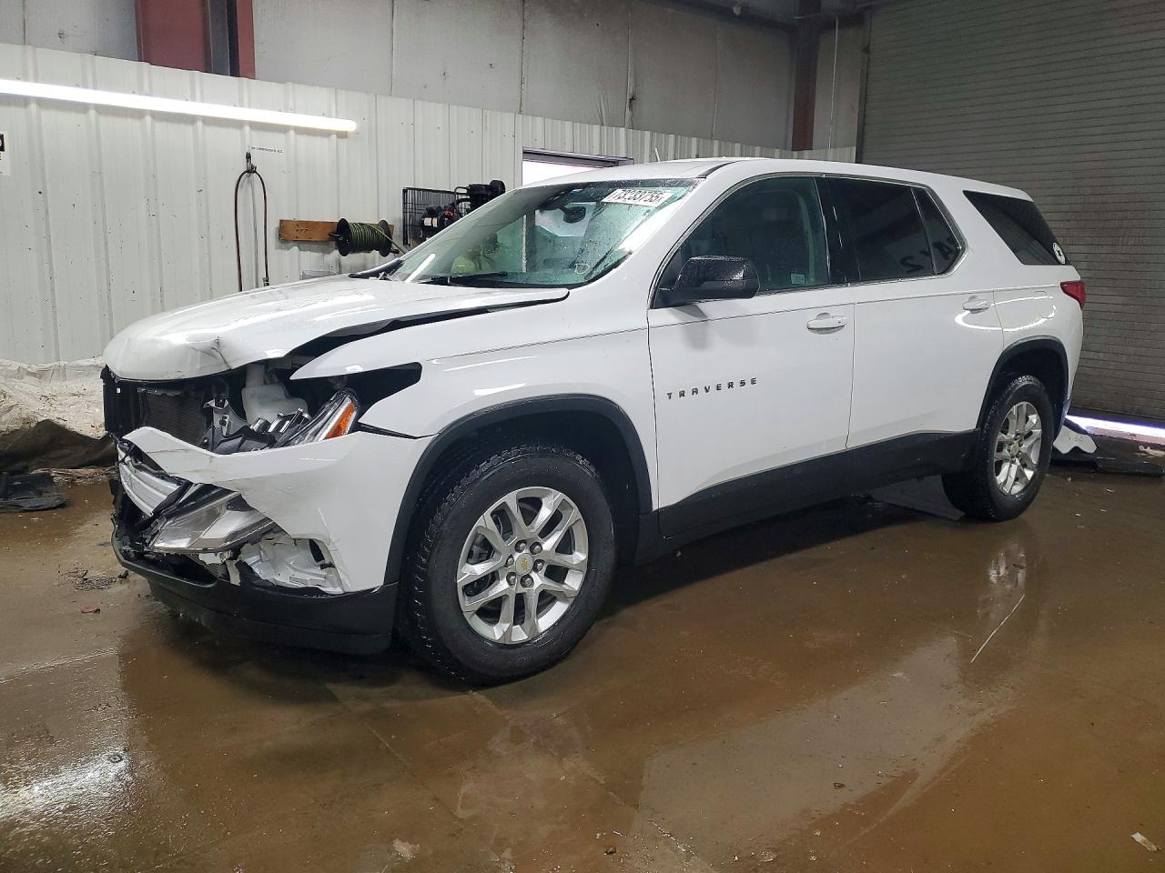 Salvage Chevrolet Traverse Image