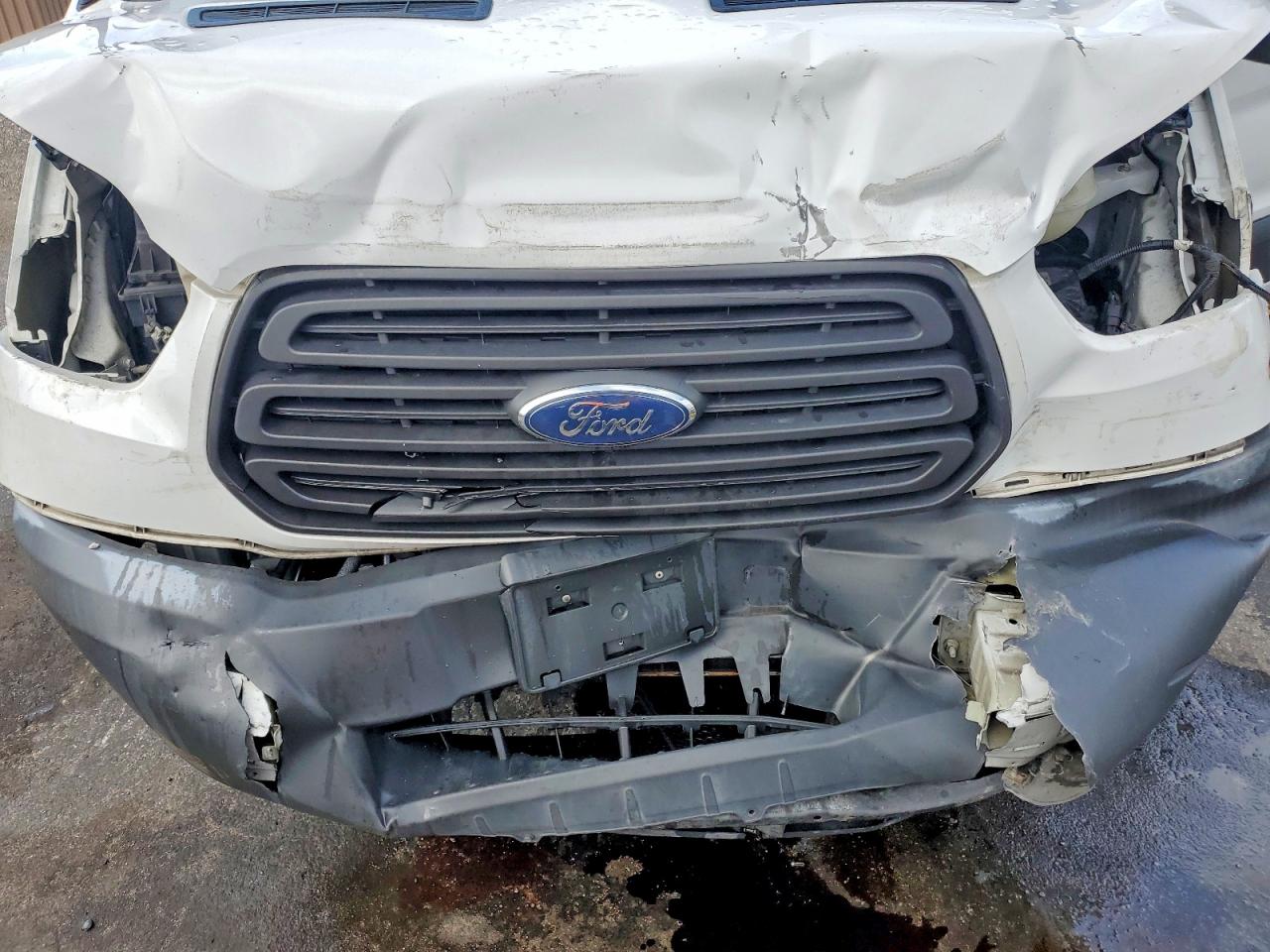 Ford Transit T-350