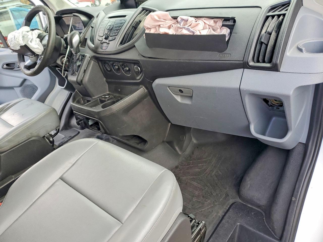 Ford Transit T-350