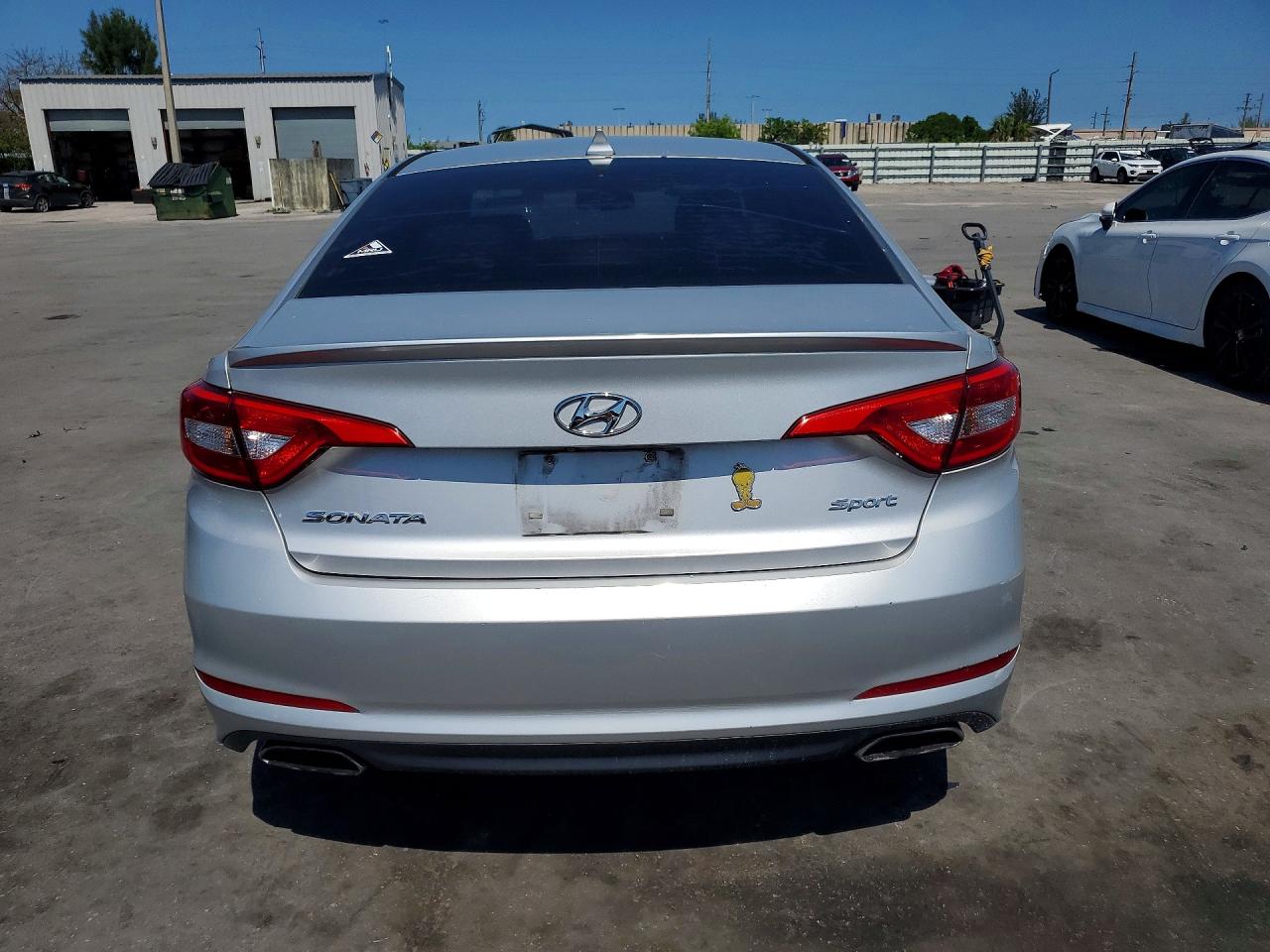 Hyundai SONATA Sport