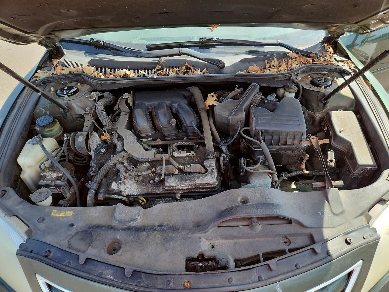 Toyota Camry Le V6