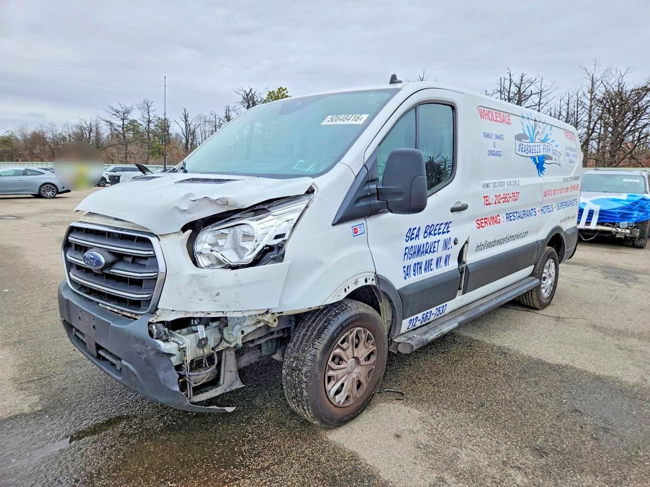 Salvage Ford Transit Image
