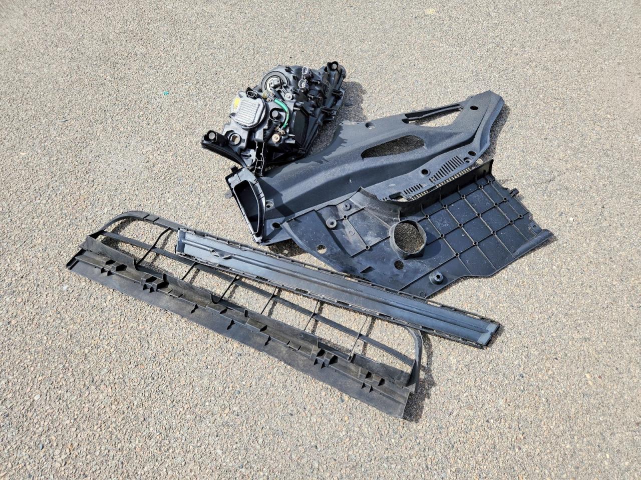 Lexus RX Base