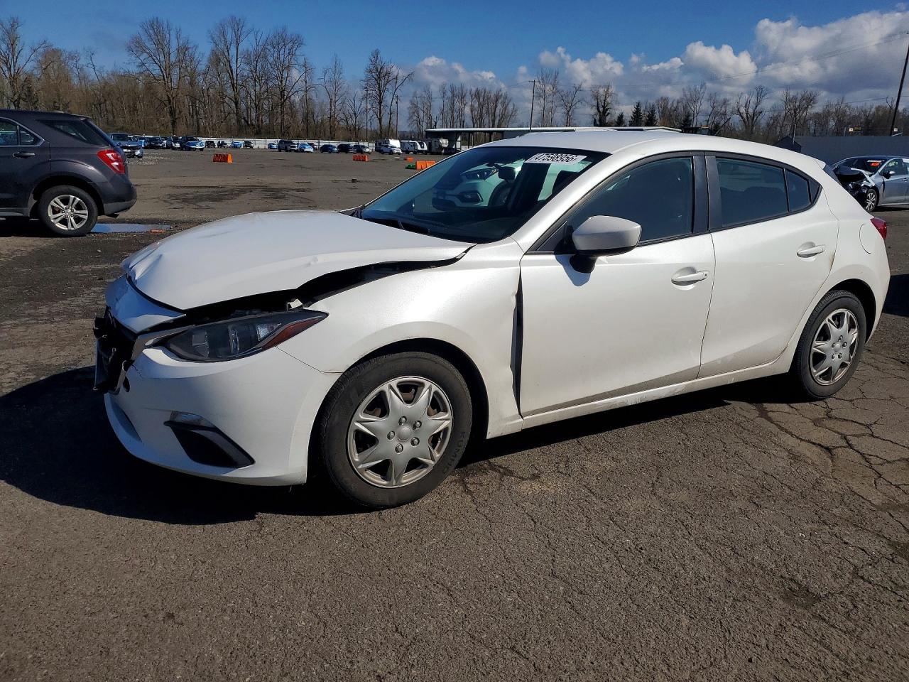 Salvage Mazda 3 Image