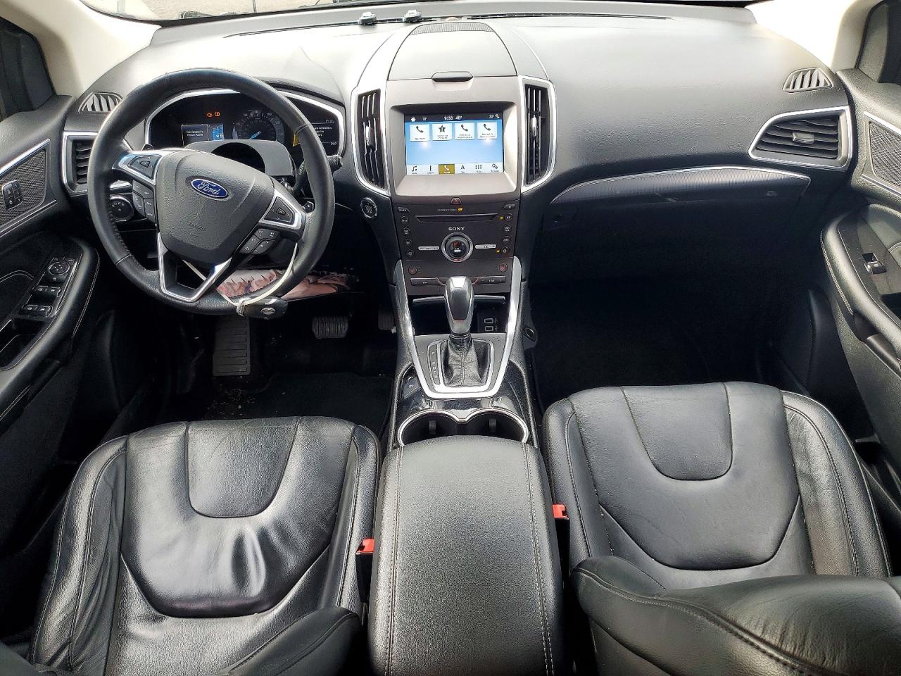 Ford Edge Titanium