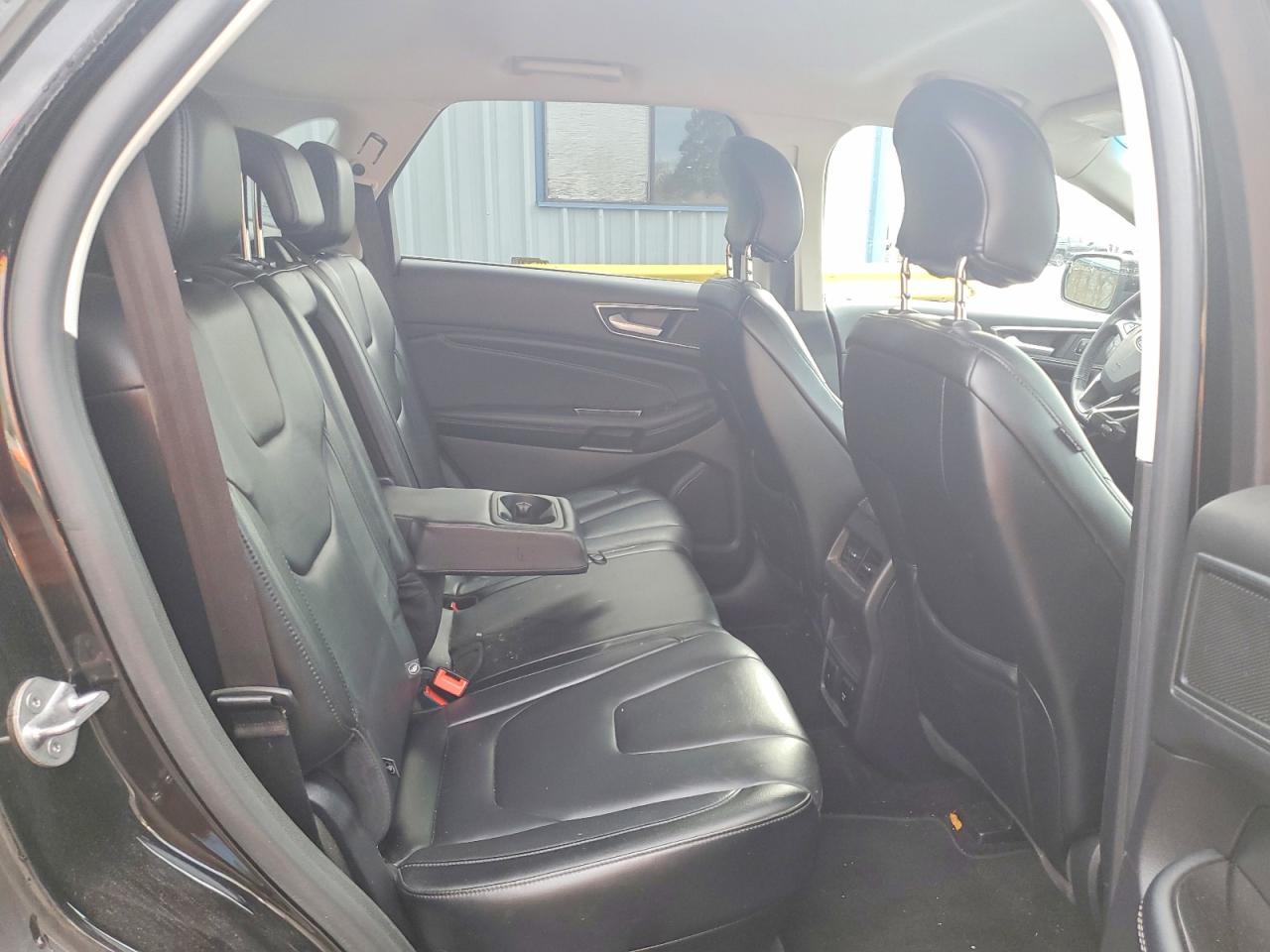 Ford Edge Titanium