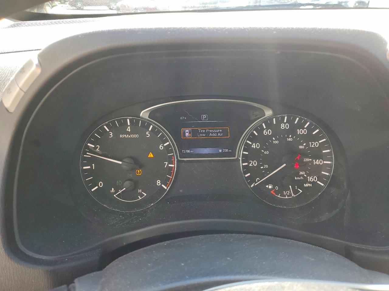 Nissan Pathfinder S