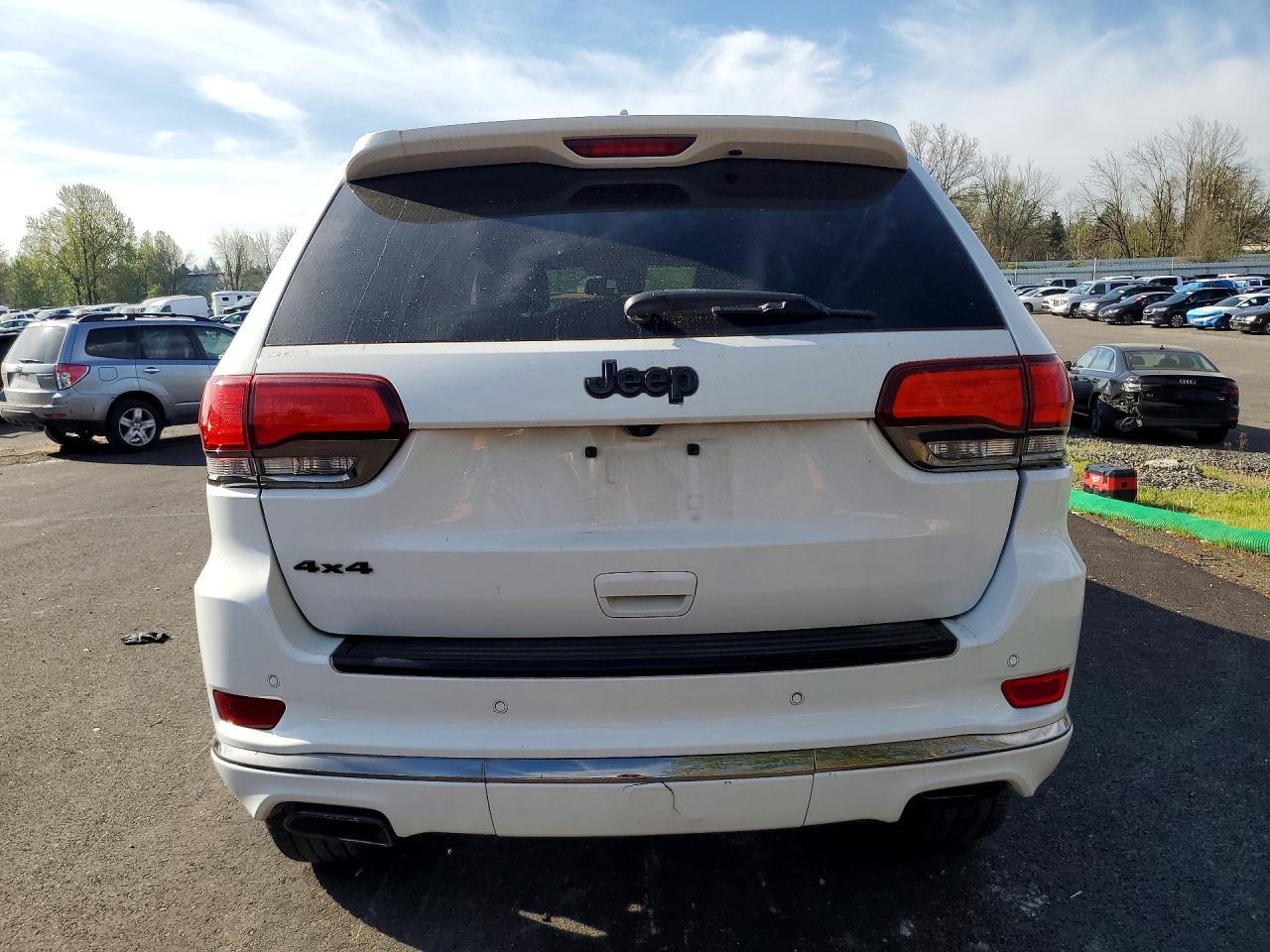 Jeep Grand Cherokee Overland