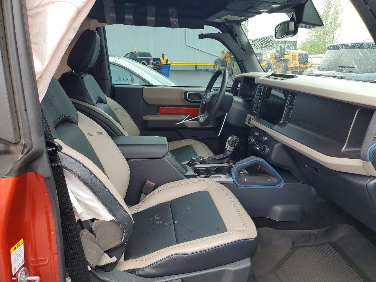 Ford Bronco Base
