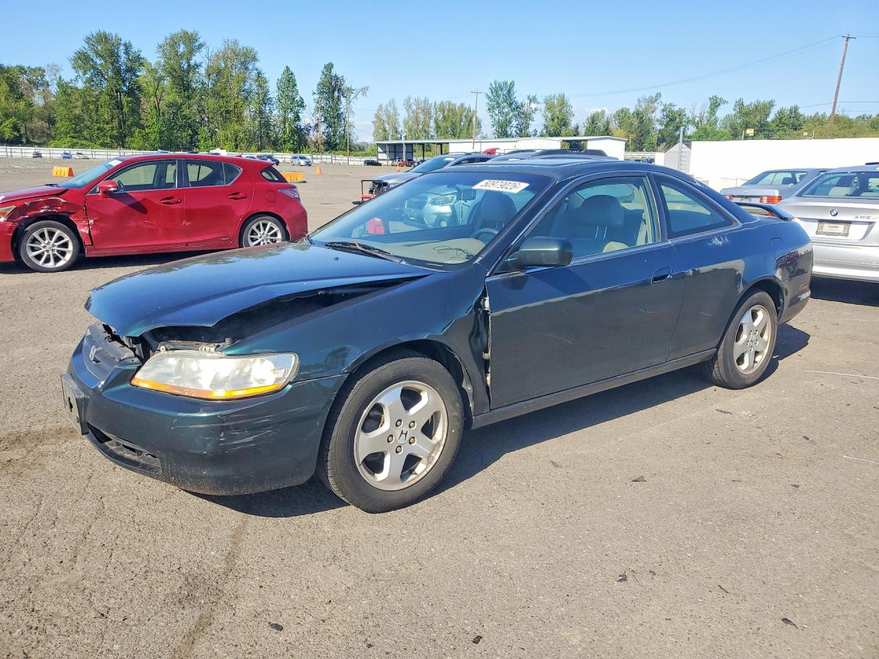 Salvage Honda Accord Image