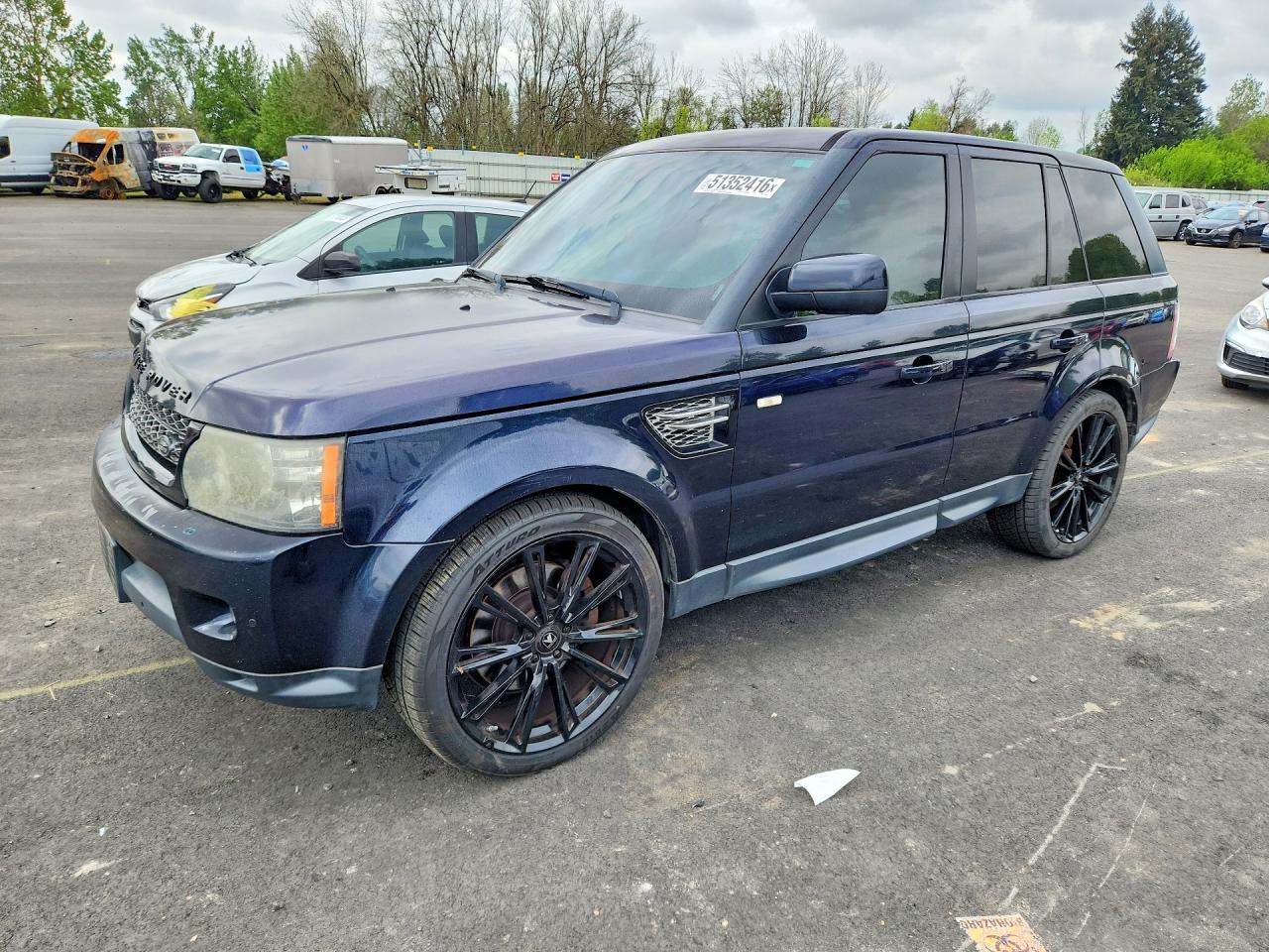 Salvage Land Rover Range Rover Image