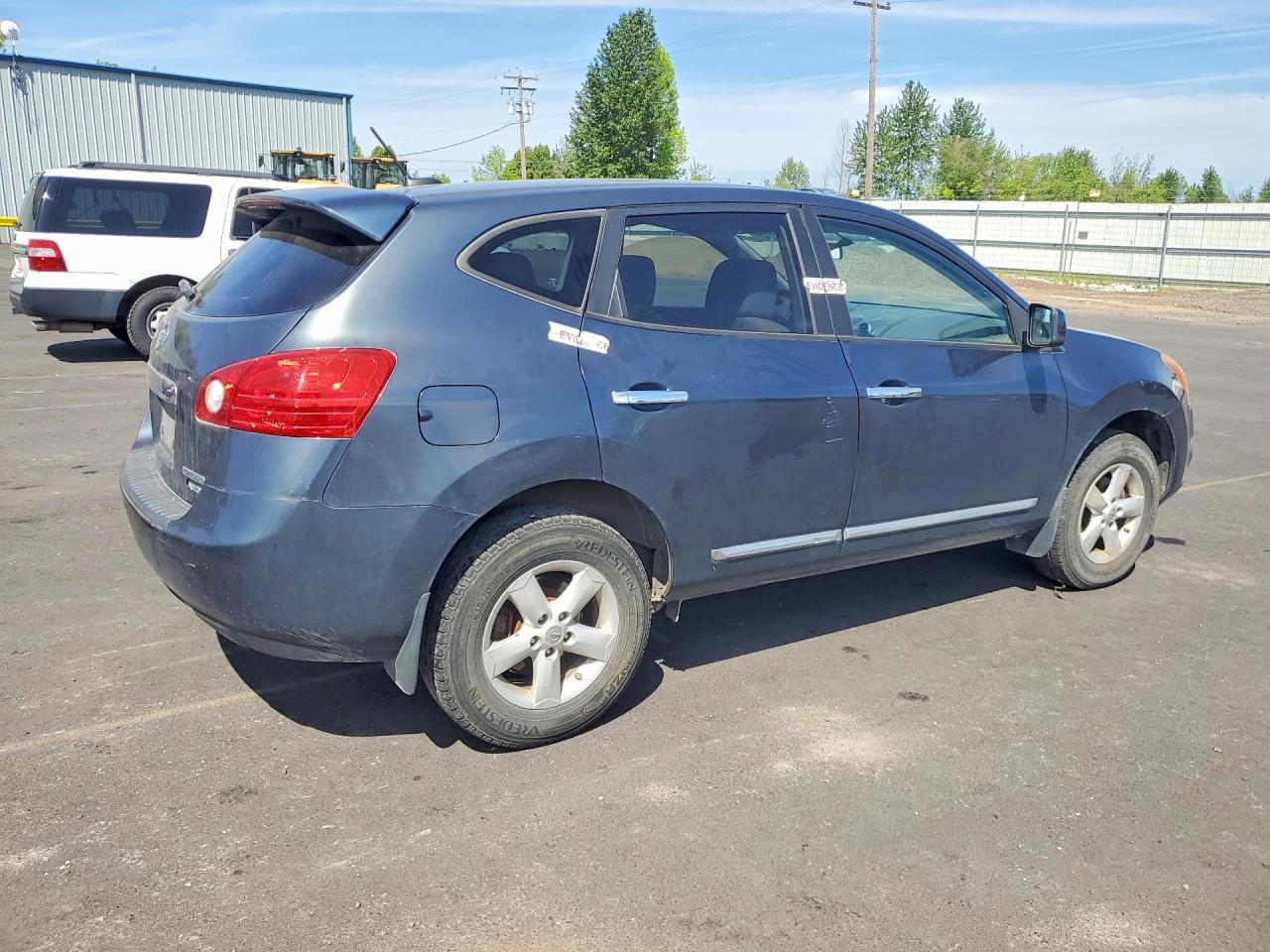 Nissan Rogue S