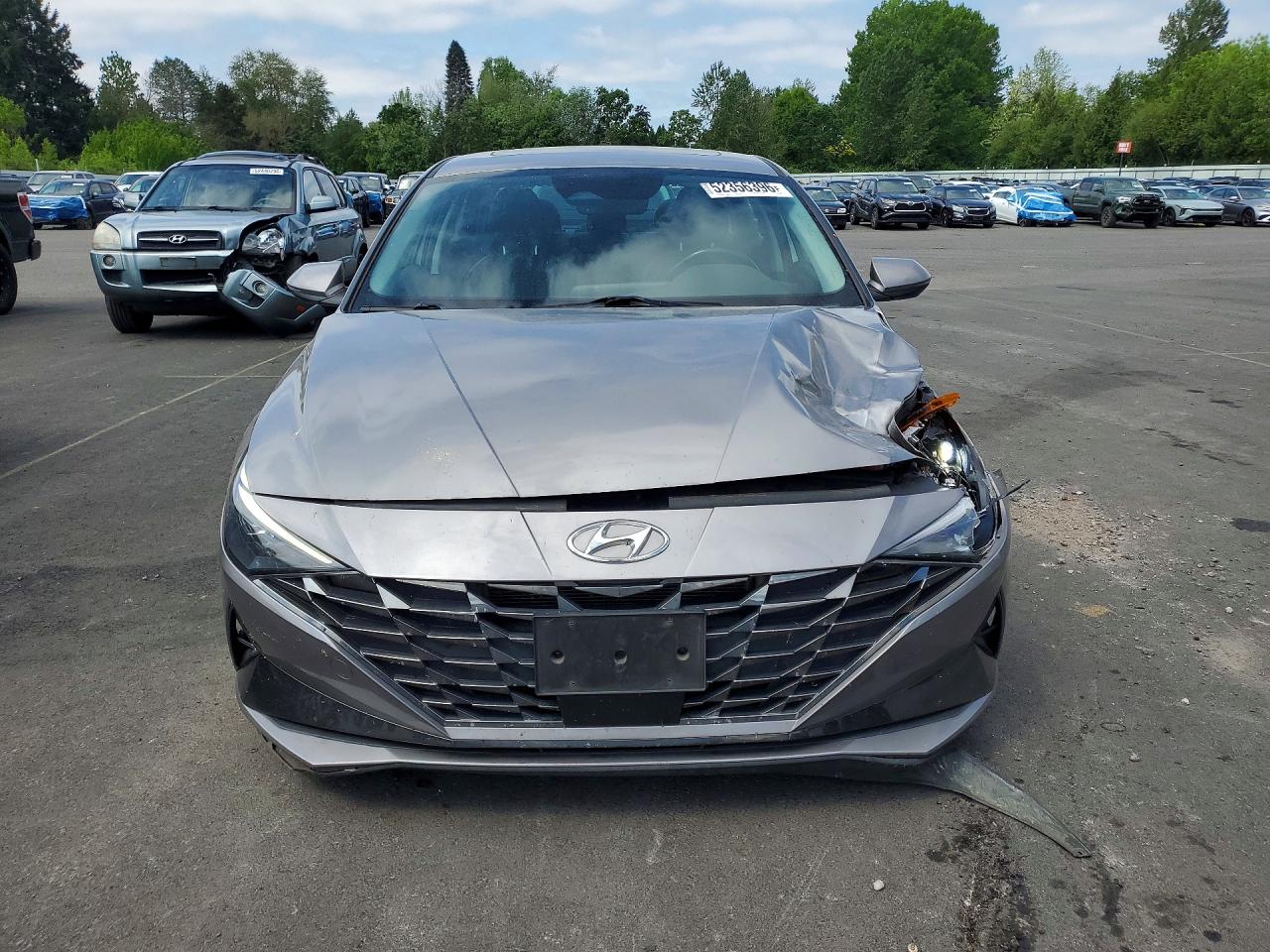 Hyundai ELANTRA Limited